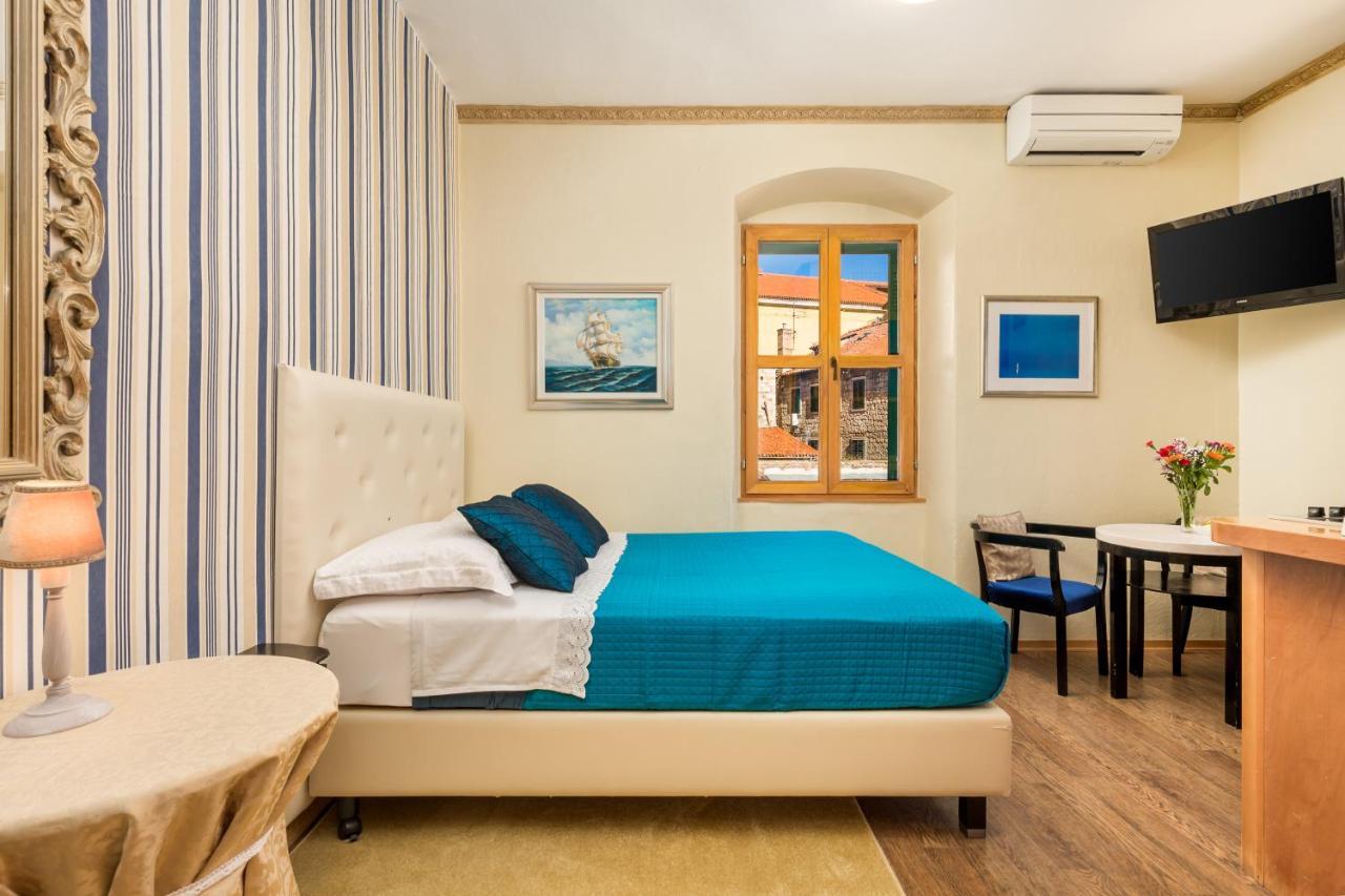 Captain'S Guest House Split Zewnętrze zdjęcie
