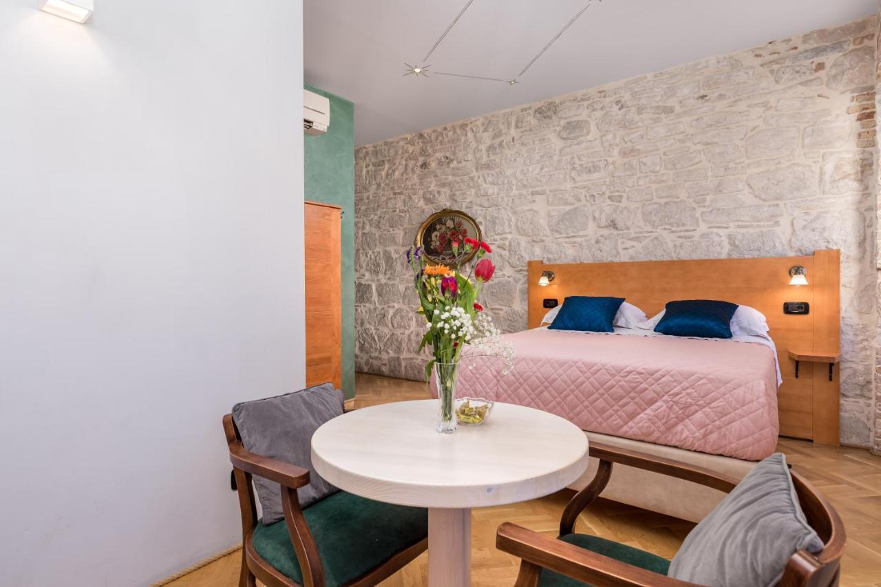 Captain'S Guest House Split Zewnętrze zdjęcie